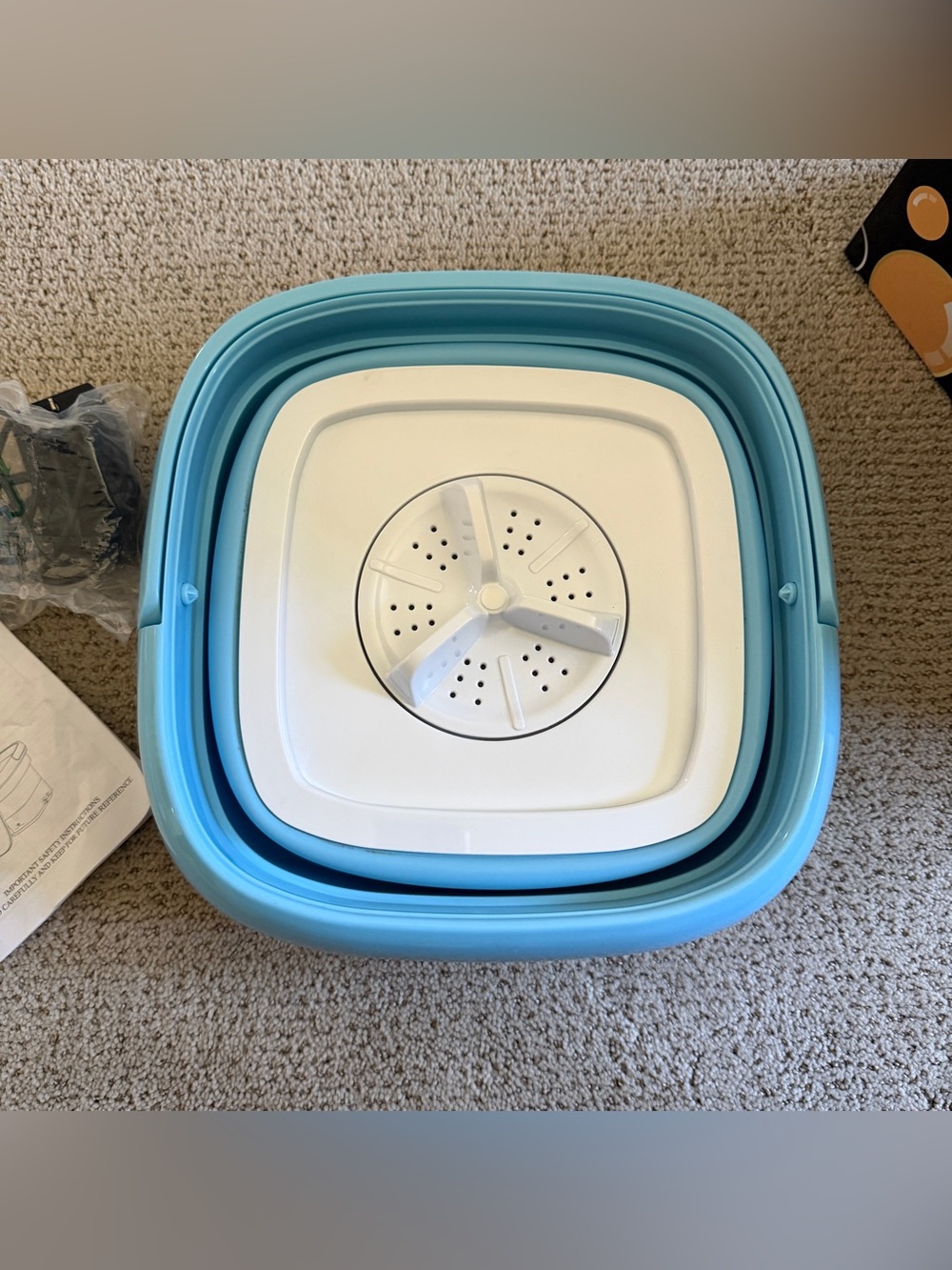 Collapsible Blue and White Laundry Spinner Basket